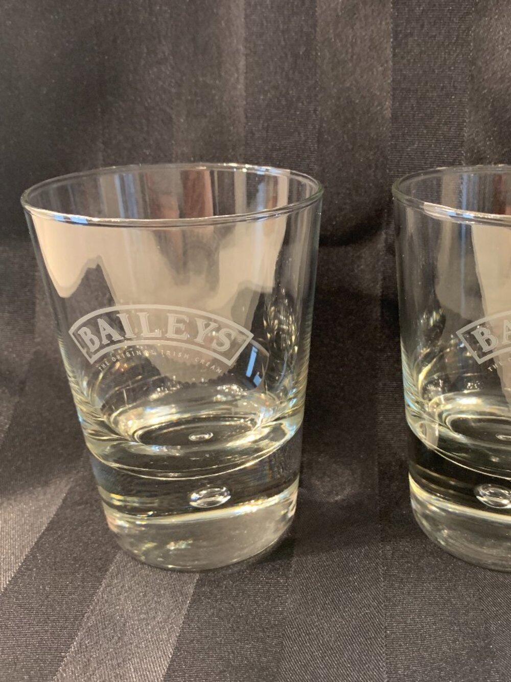 Bailey's Irish Cream bubble in base glasses